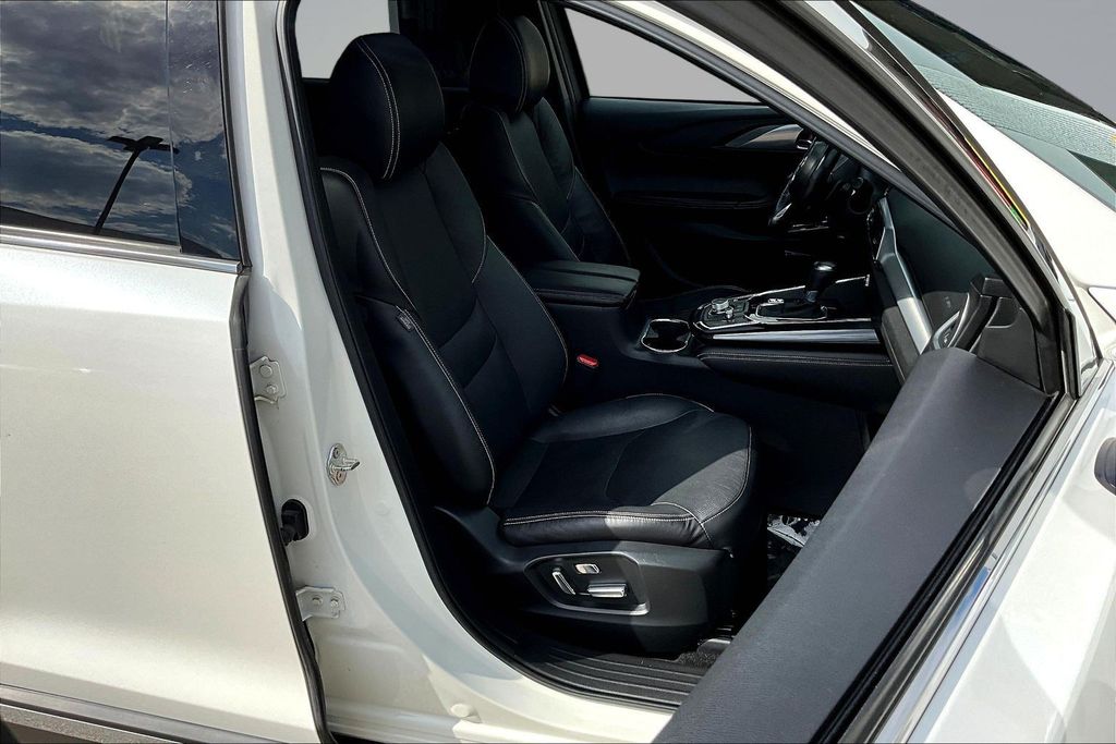 Thumbnail: 2021 Mazda CX-9 - 9