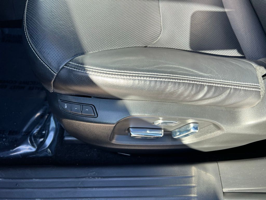 Thumbnail: 2020 Mazda CX-9 - 21