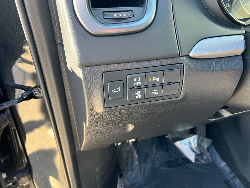 Thumbnail: 2020 Mazda CX-9 - 20