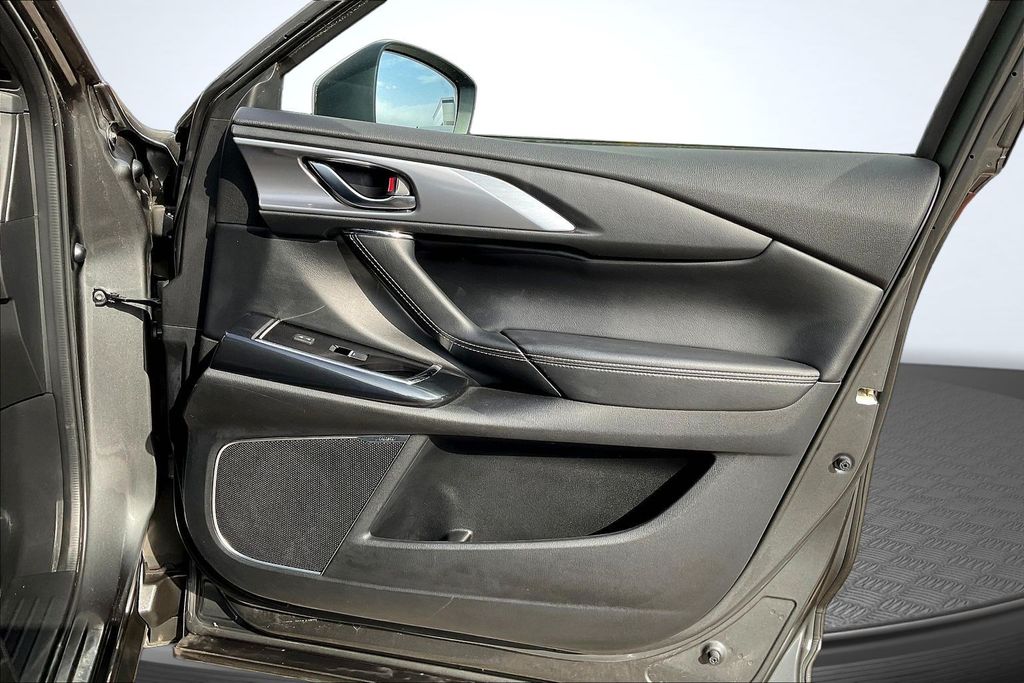 Thumbnail: 2021 Mazda CX-9 - 26