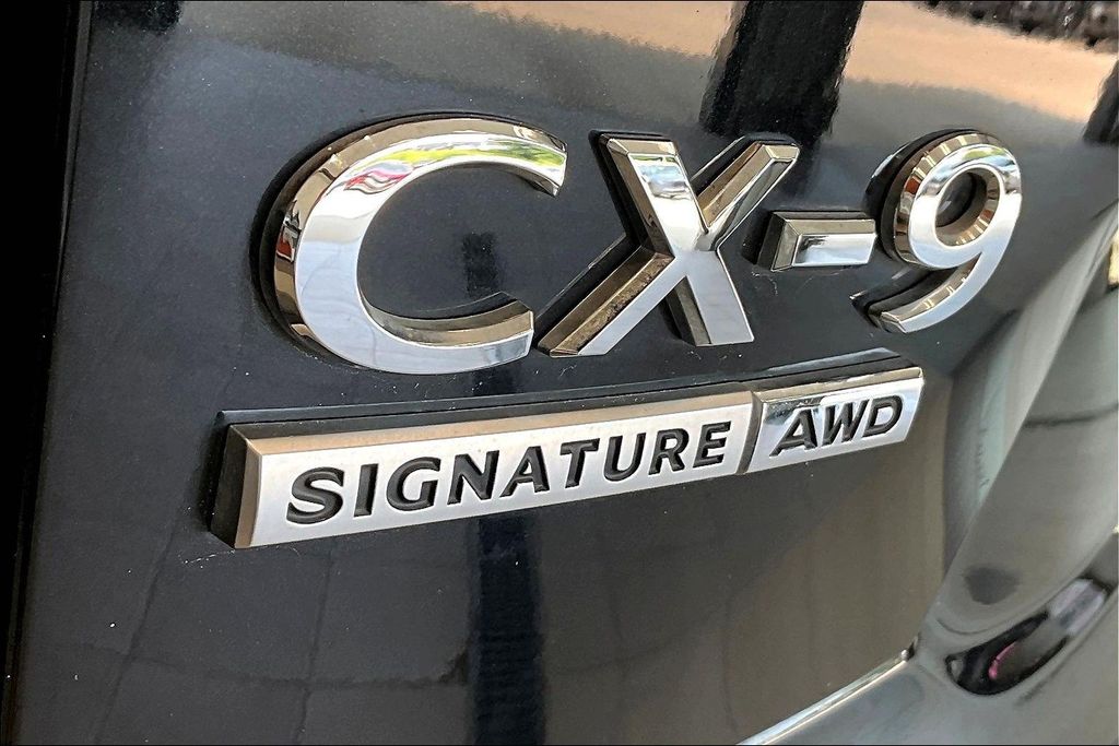 Thumbnail: 2023 Mazda CX-9 - 36