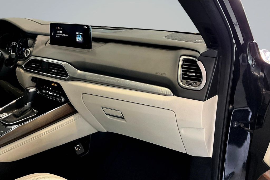 Thumbnail: 2023 Mazda CX-9 - 14
