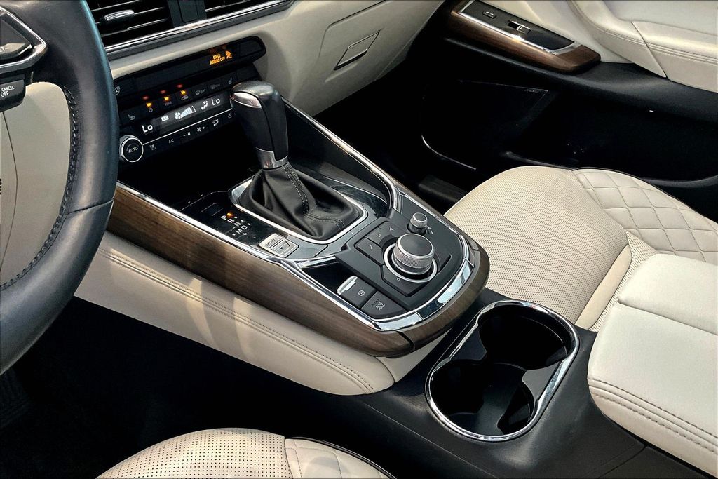 Thumbnail: 2023 Mazda CX-9 - 16