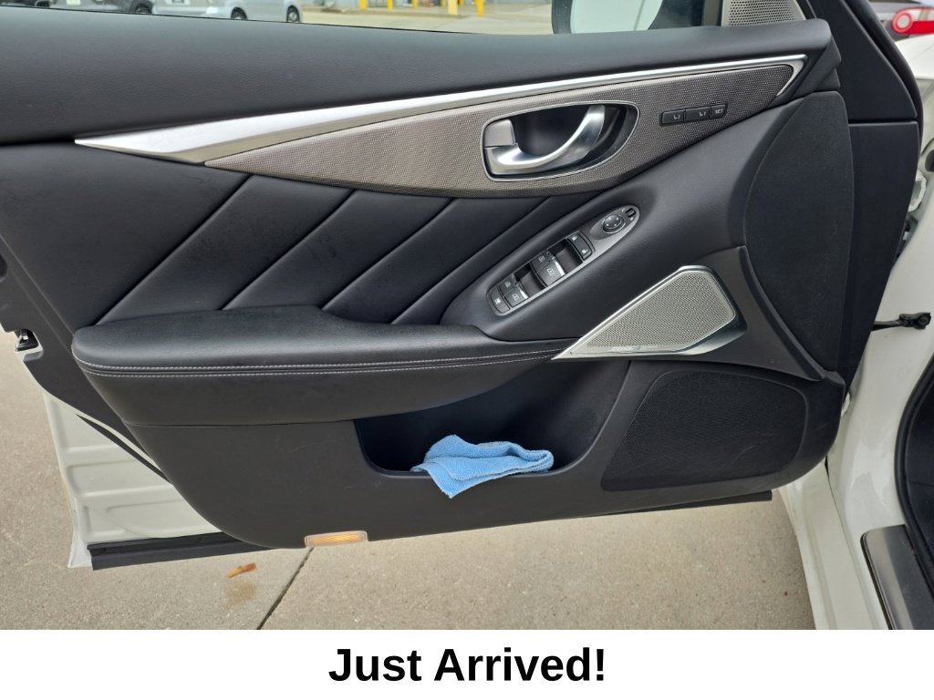 Thumbnail: 2019 INFINITI Q50 - 16