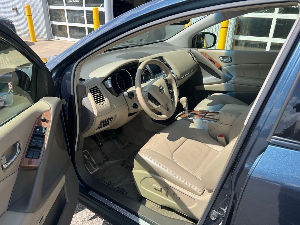 Thumbnail: 2013 Nissan Murano - 11