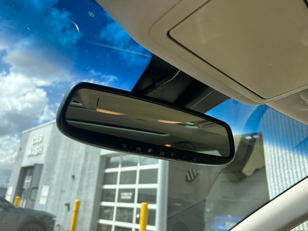 Thumbnail: 2013 Nissan Murano - 35