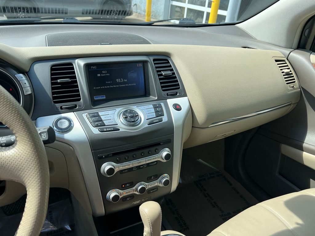 Thumbnail: 2013 Nissan Murano - 10