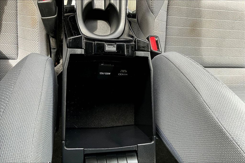 Thumbnail: 2021 Toyota Corolla - 31