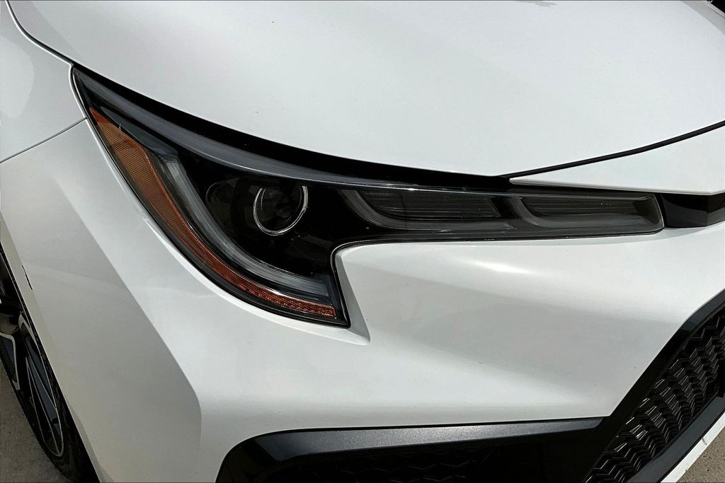 Thumbnail: 2021 Toyota Corolla - 34