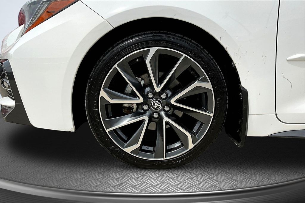 Thumbnail: 2021 Toyota Corolla - 6