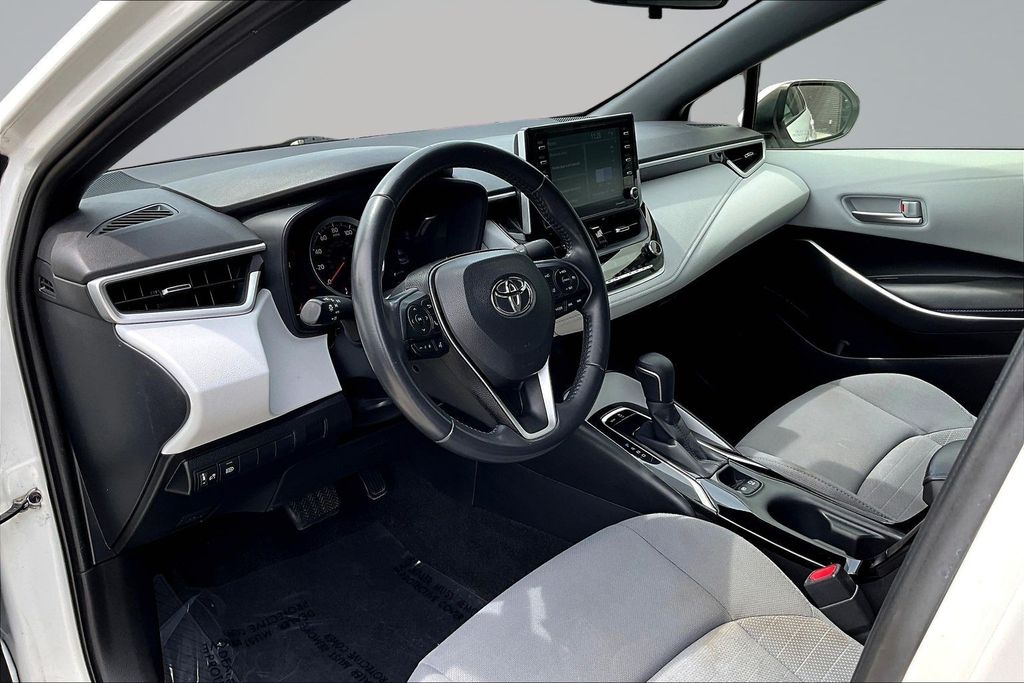 Thumbnail: 2021 Toyota Corolla - 12
