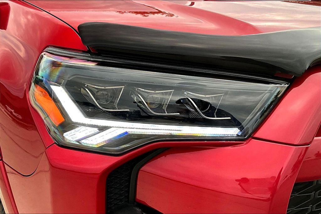 Thumbnail: 2020 Toyota 4Runner - 34