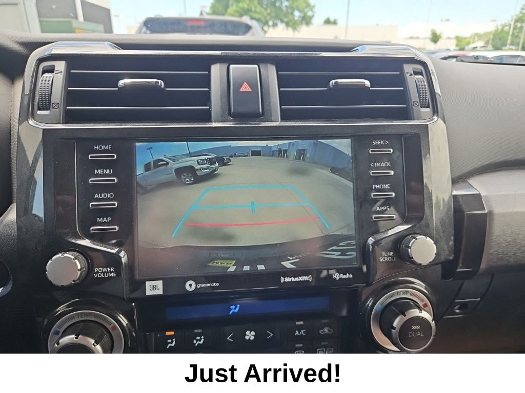 Thumbnail: 2020 Toyota 4Runner - 12