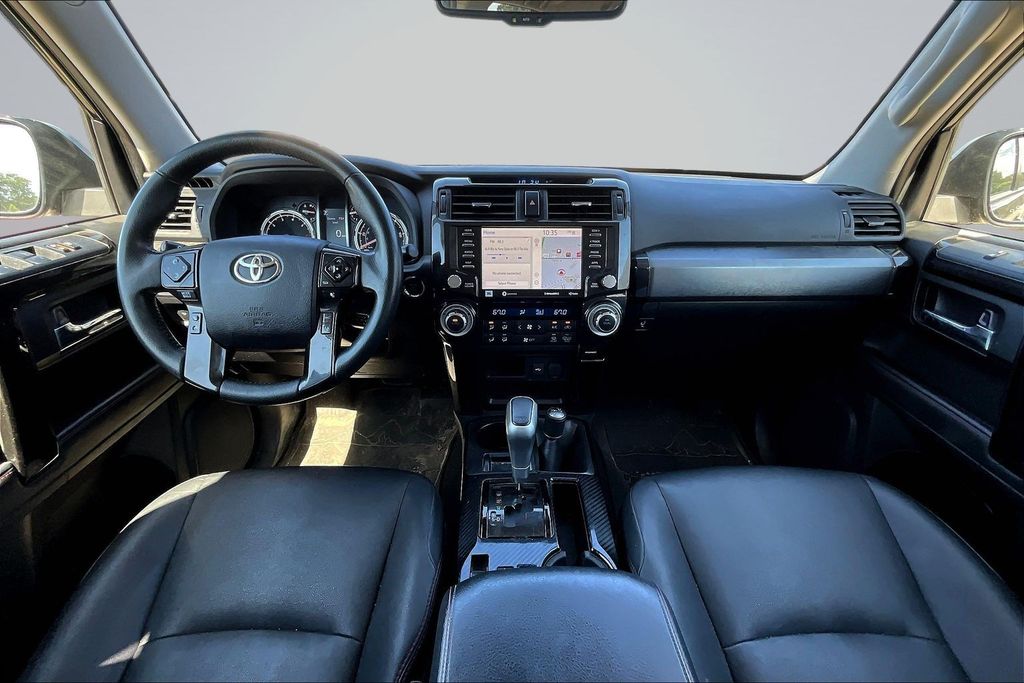 Thumbnail: 2020 Toyota 4Runner - 13