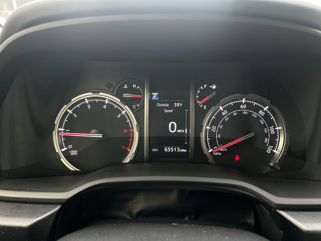 Thumbnail: 2022 Toyota 4Runner - 16