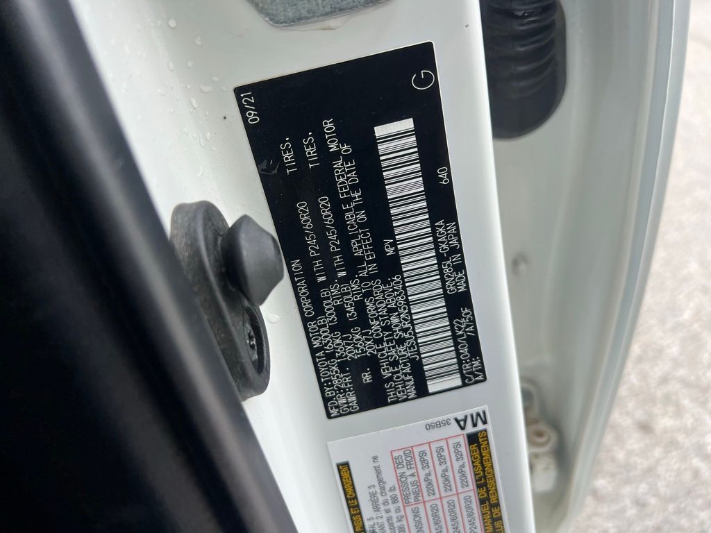 Thumbnail: 2022 Toyota 4Runner - 19