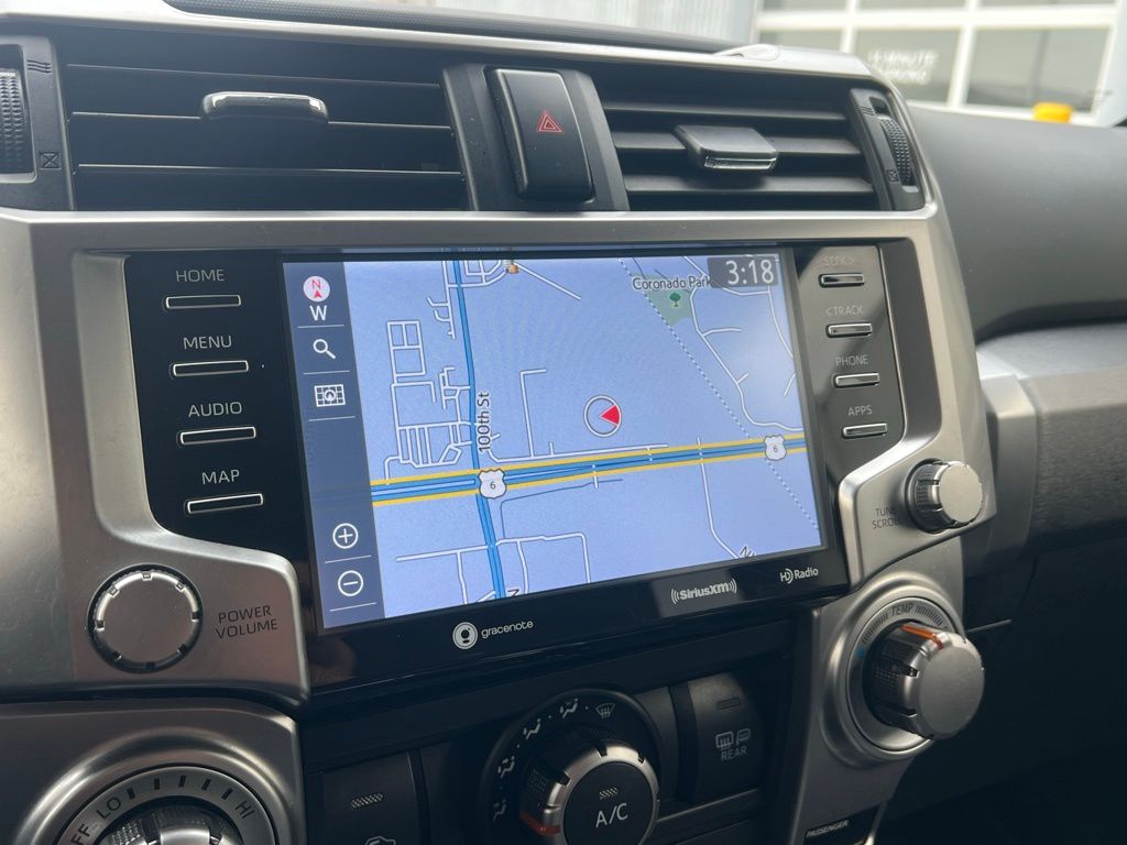 Thumbnail: 2022 Toyota 4Runner - 14