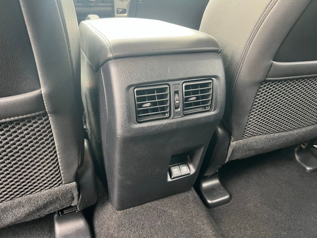 Thumbnail: 2022 Toyota 4Runner - 31