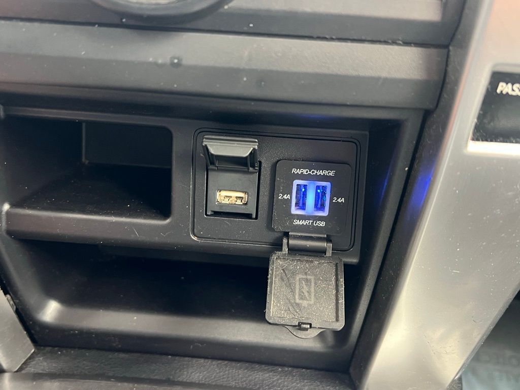 Thumbnail: 2022 Toyota 4Runner - 44