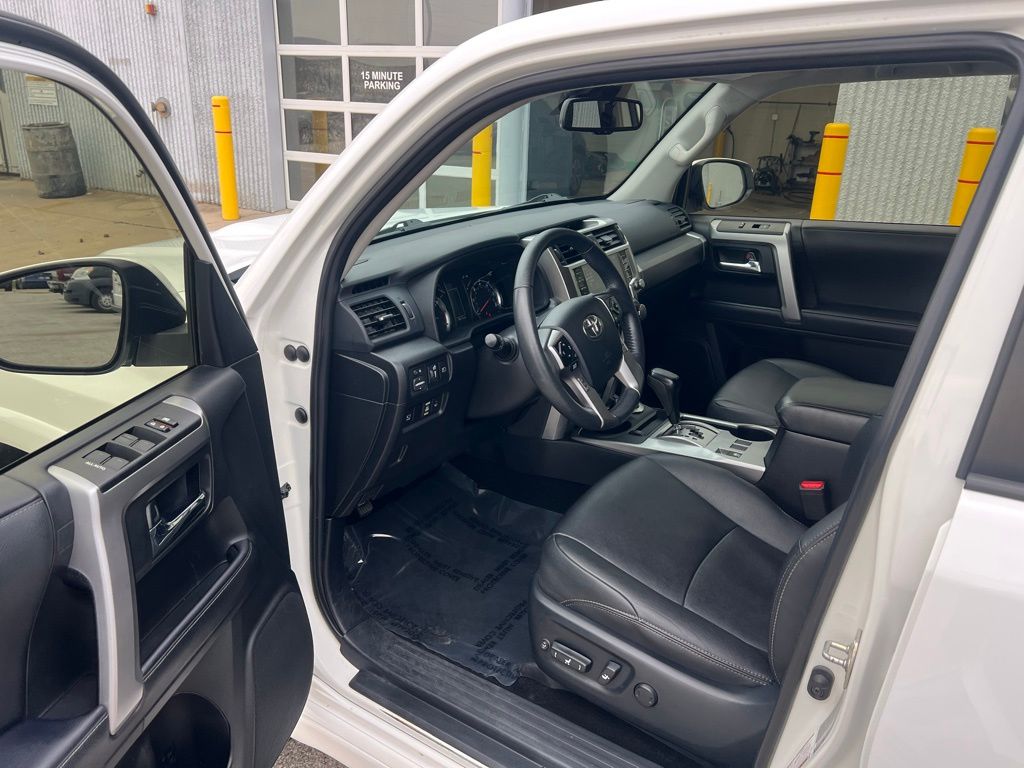 Thumbnail: 2022 Toyota 4Runner - 2