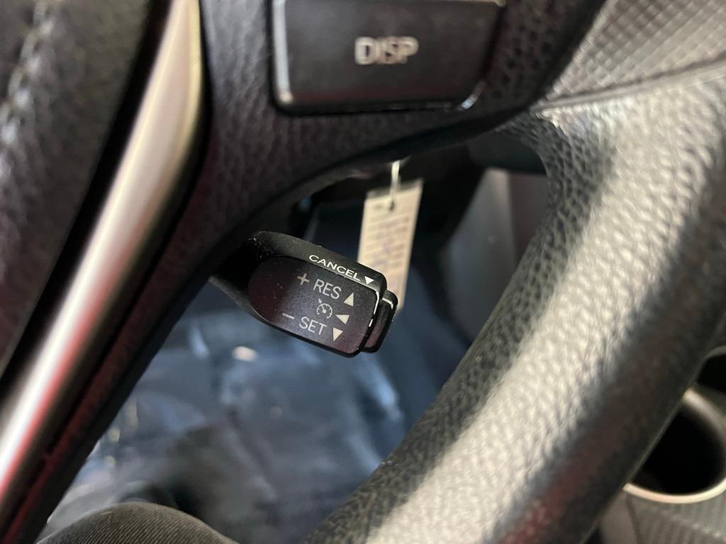 Thumbnail: 2015 Toyota RAV4 - 34