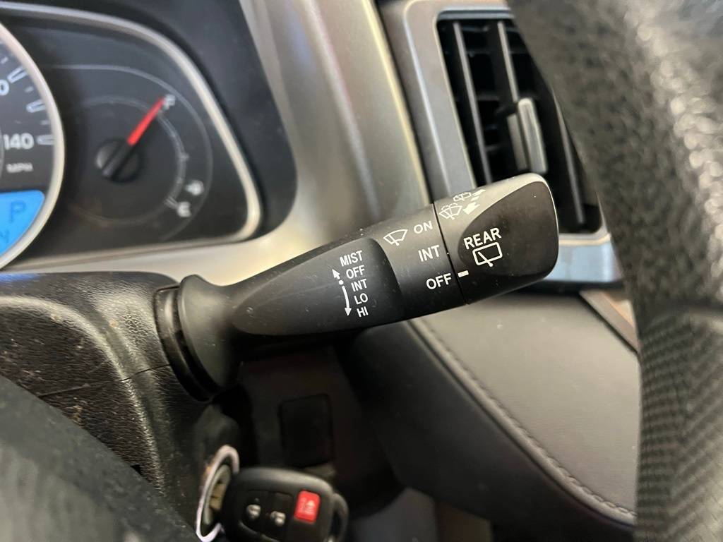 Thumbnail: 2015 Toyota RAV4 - 35