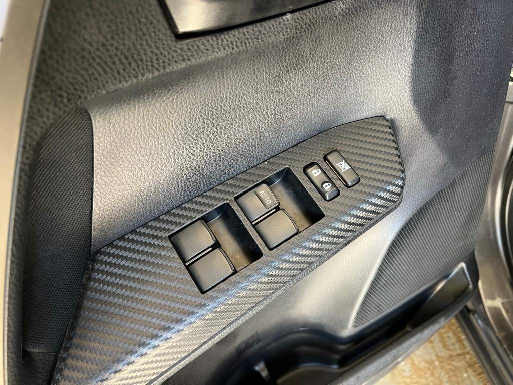 Thumbnail: 2015 Toyota RAV4 - 26