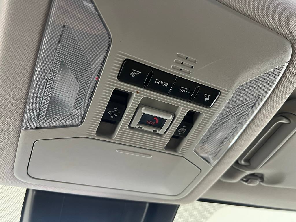 Thumbnail: 2020 Toyota RAV4 - 51