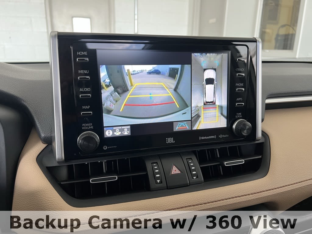 Thumbnail: 2020 Toyota RAV4 - 45