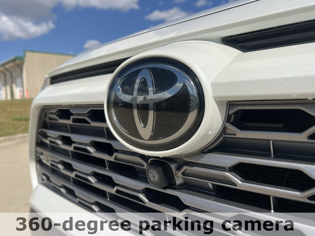 Thumbnail: 2020 Toyota RAV4 - 7