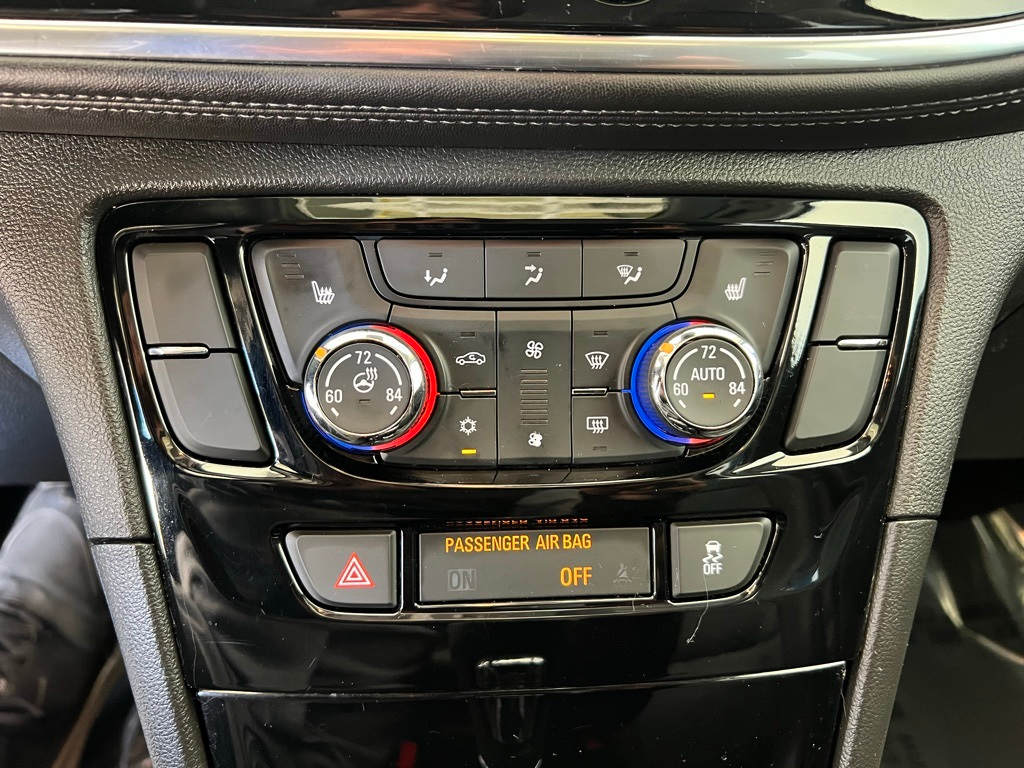 Thumbnail: 2018 Buick Encore - 31