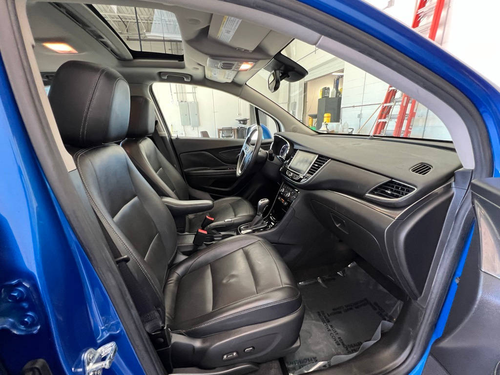 Thumbnail: 2018 Buick Encore - 11