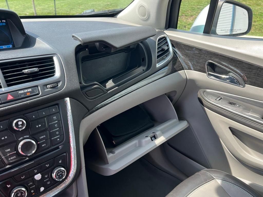 Thumbnail: 2015 Buick Encore - 32