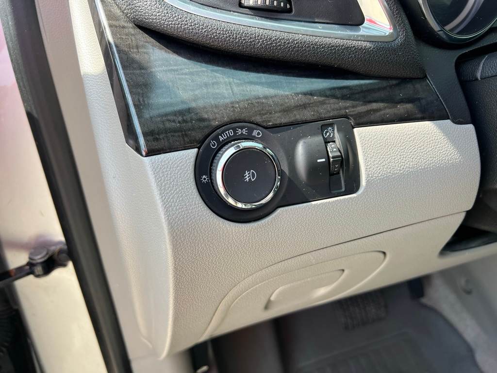 Thumbnail: 2015 Buick Encore - 22