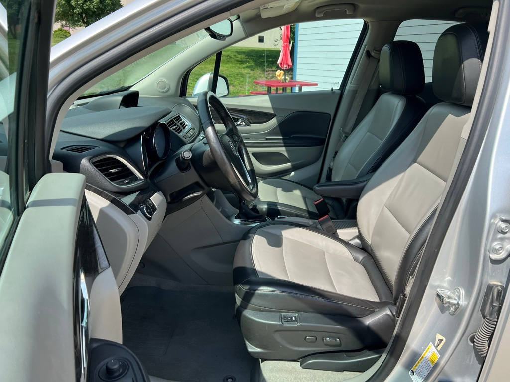 Thumbnail: 2015 Buick Encore - 10