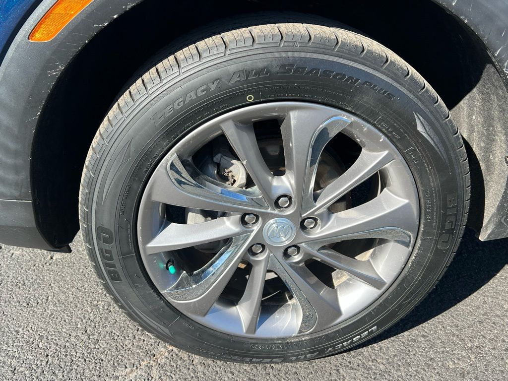 Thumbnail: 2020 Buick Encore GX - 6