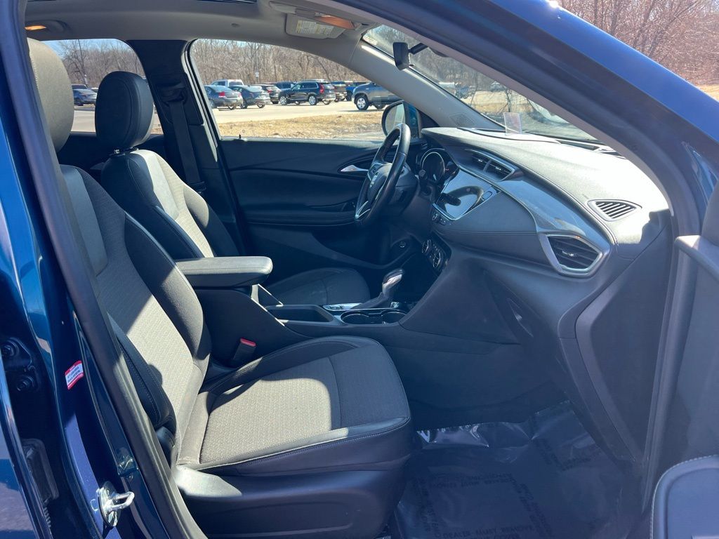 Thumbnail: 2020 Buick Encore GX - 31