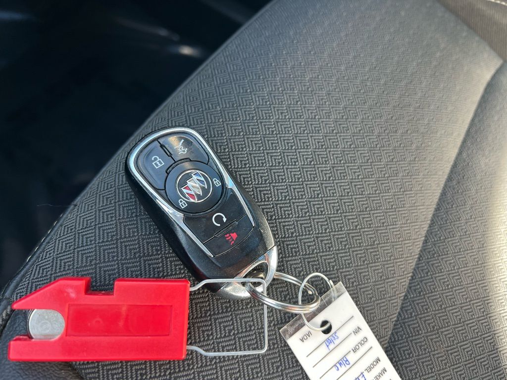 Thumbnail: 2020 Buick Encore GX - 15