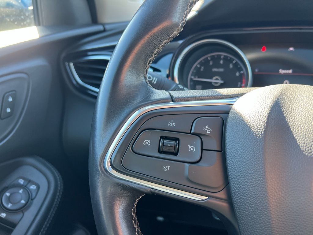 Thumbnail: 2020 Buick Encore GX - 34