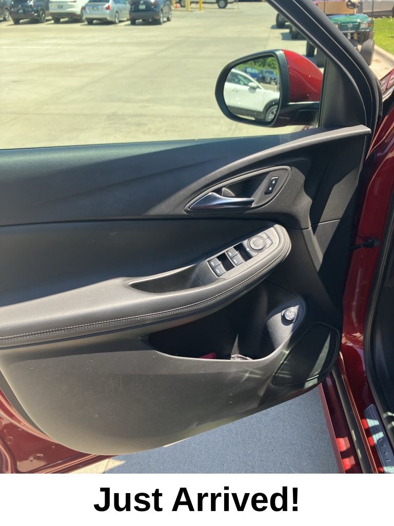 Thumbnail: 2023 Buick Encore GX - 9