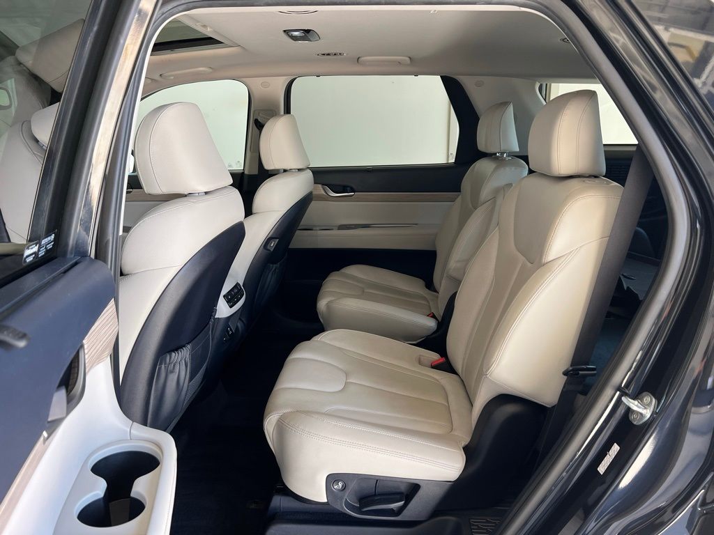 Thumbnail: 2021 Hyundai Palisade - 12