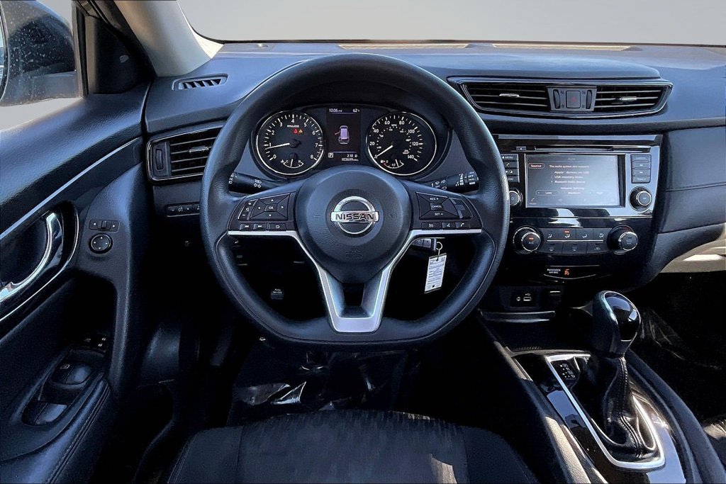 Thumbnail: 2018 Nissan Rogue - 2