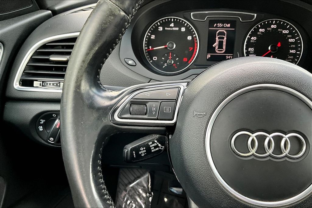 Thumbnail: 2017 Audi Q3 - 25