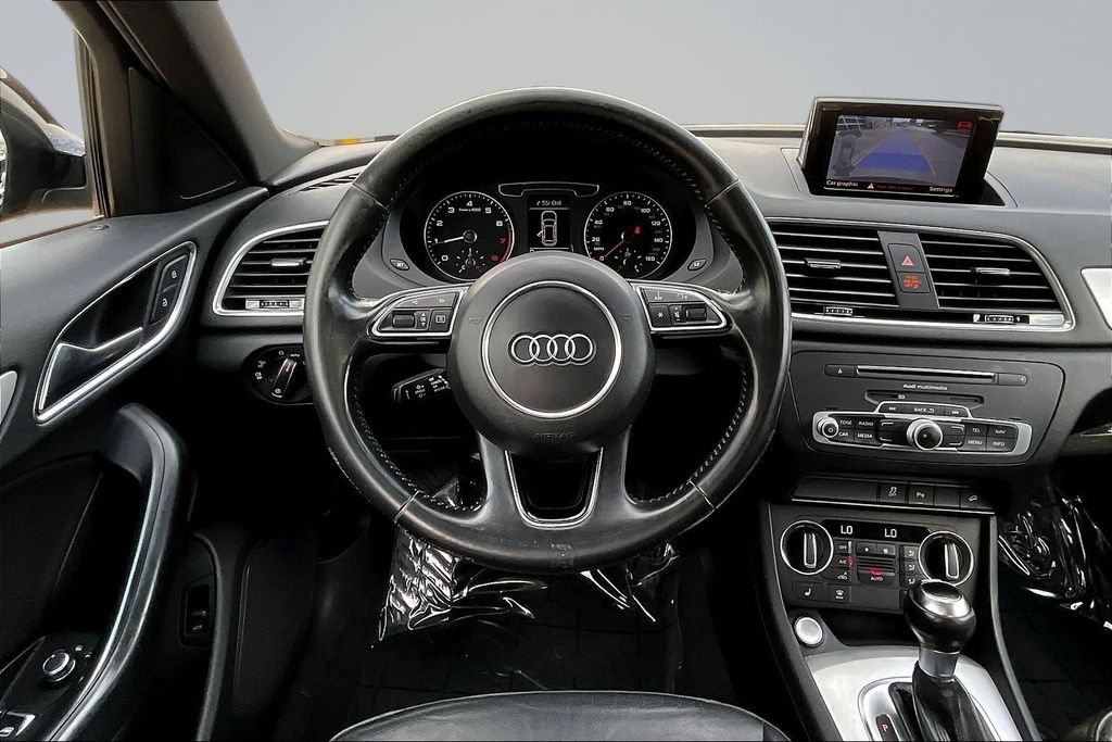 Thumbnail: 2017 Audi Q3 - 2