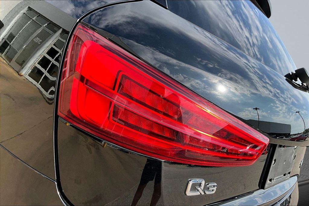 Thumbnail: 2017 Audi Q3 - 34