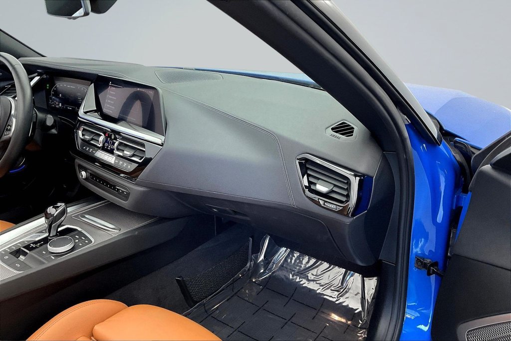Thumbnail: 2021 BMW Z4 - 22