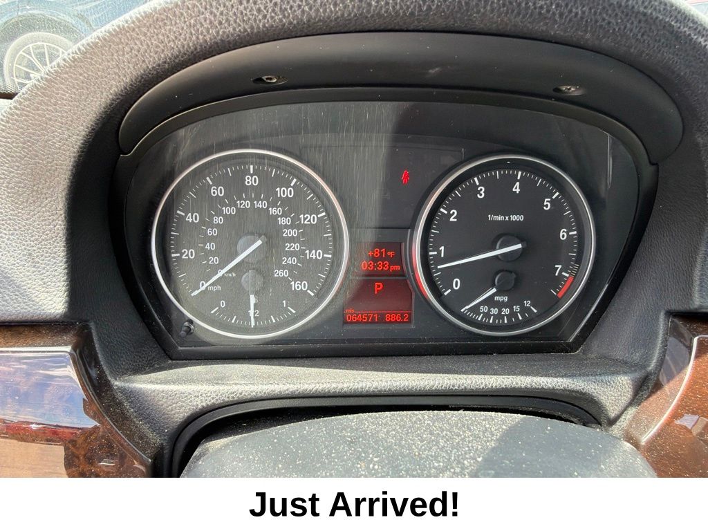 Thumbnail: 2011 BMW 3 Series - 6