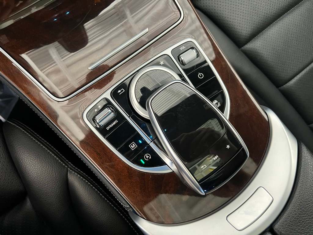 Thumbnail: 2017 Mercedes-Benz GLC - 14