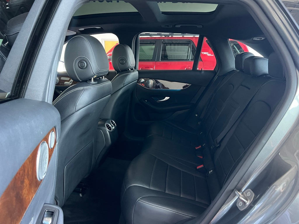 Thumbnail: 2017 Mercedes-Benz GLC - 12