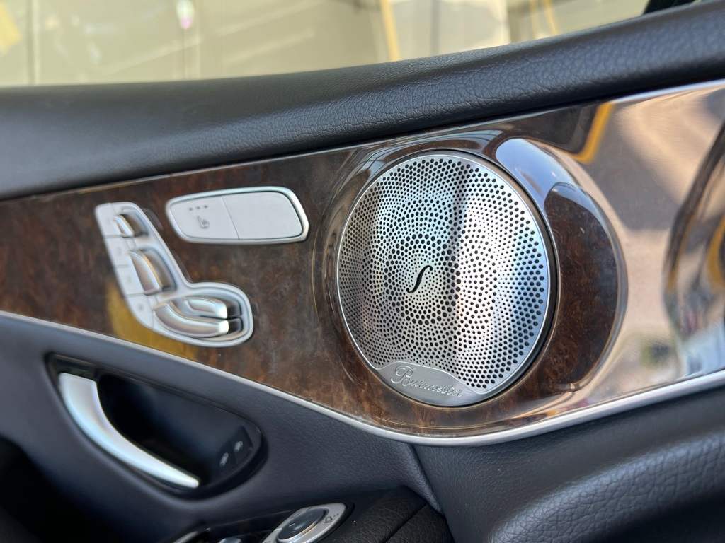 Thumbnail: 2017 Mercedes-Benz GLC - 38